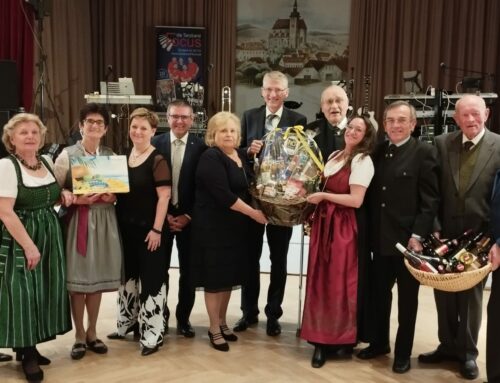 Seniorenball mit Hauptgewinn