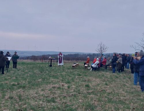 Sonnenaufgangsmesse in unserer Ried Lindau